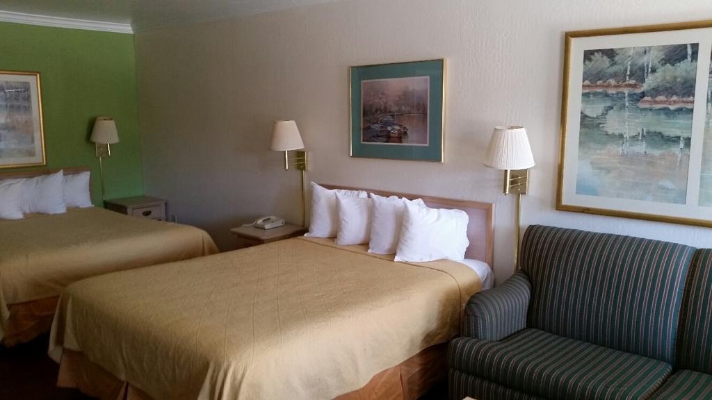 Kelseyville Motel Zewnętrze zdjęcie