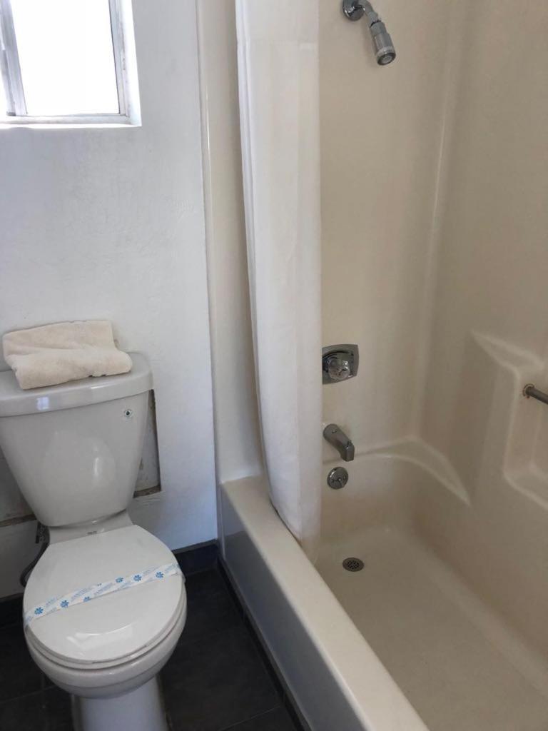 Kelseyville Motel Zewnętrze zdjęcie