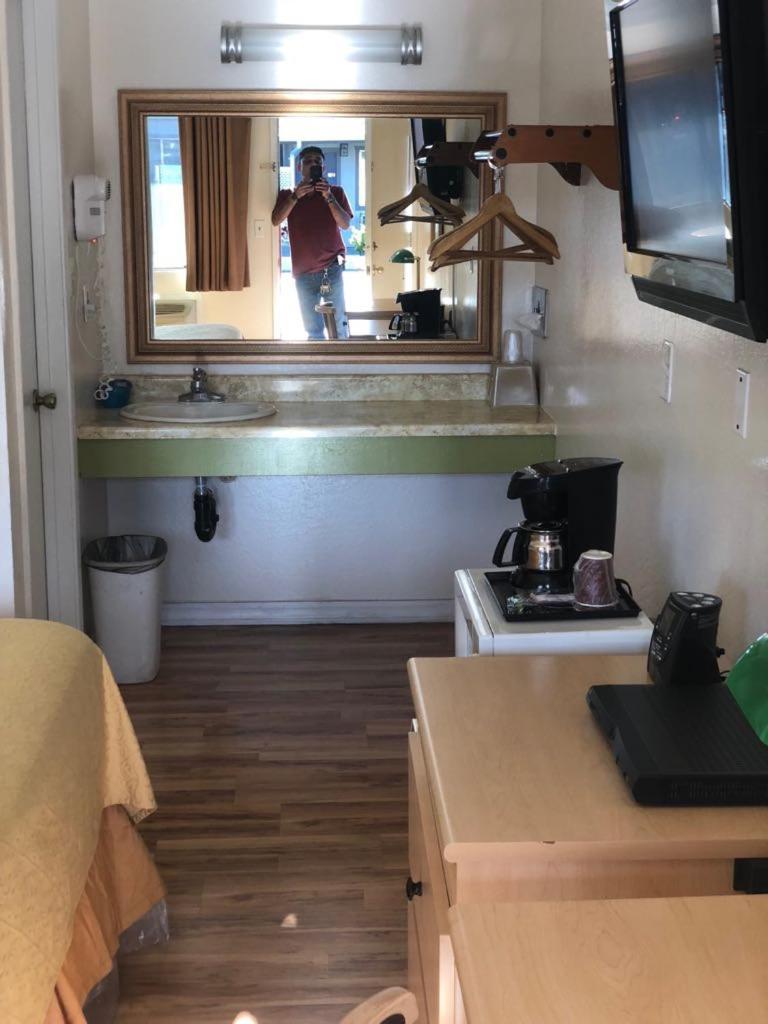 Kelseyville Motel Zewnętrze zdjęcie