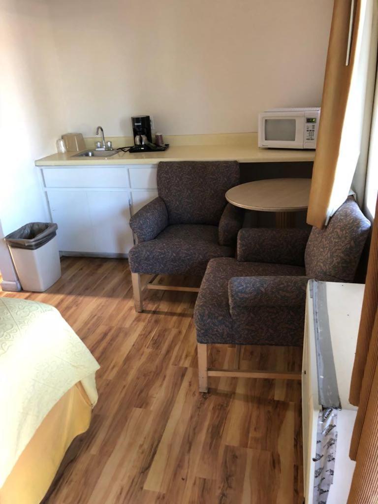 Kelseyville Motel Zewnętrze zdjęcie