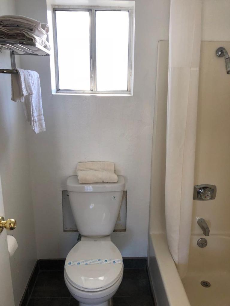 Kelseyville Motel Zewnętrze zdjęcie